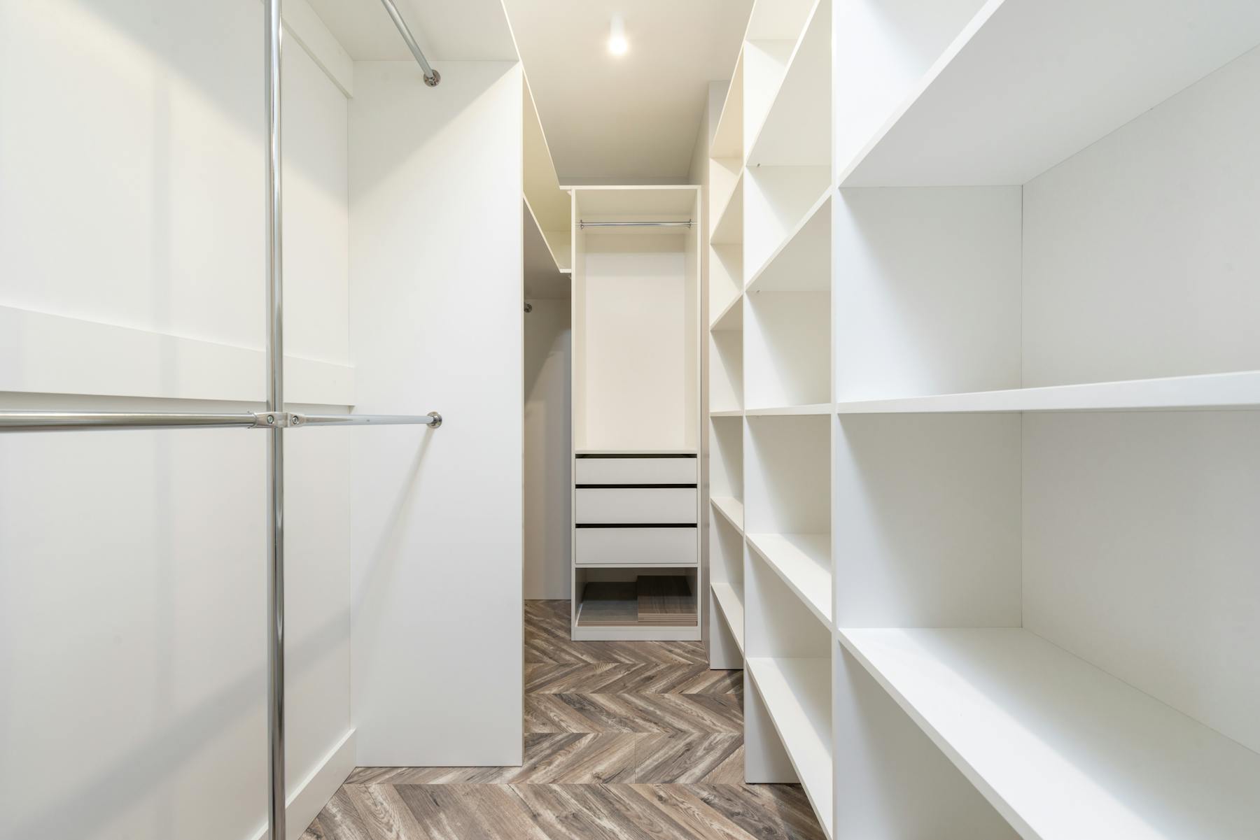 Custom built-in wardrobes